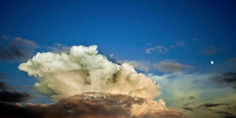 如何根据产品特性选择包装材料？中山包装公司专业指南